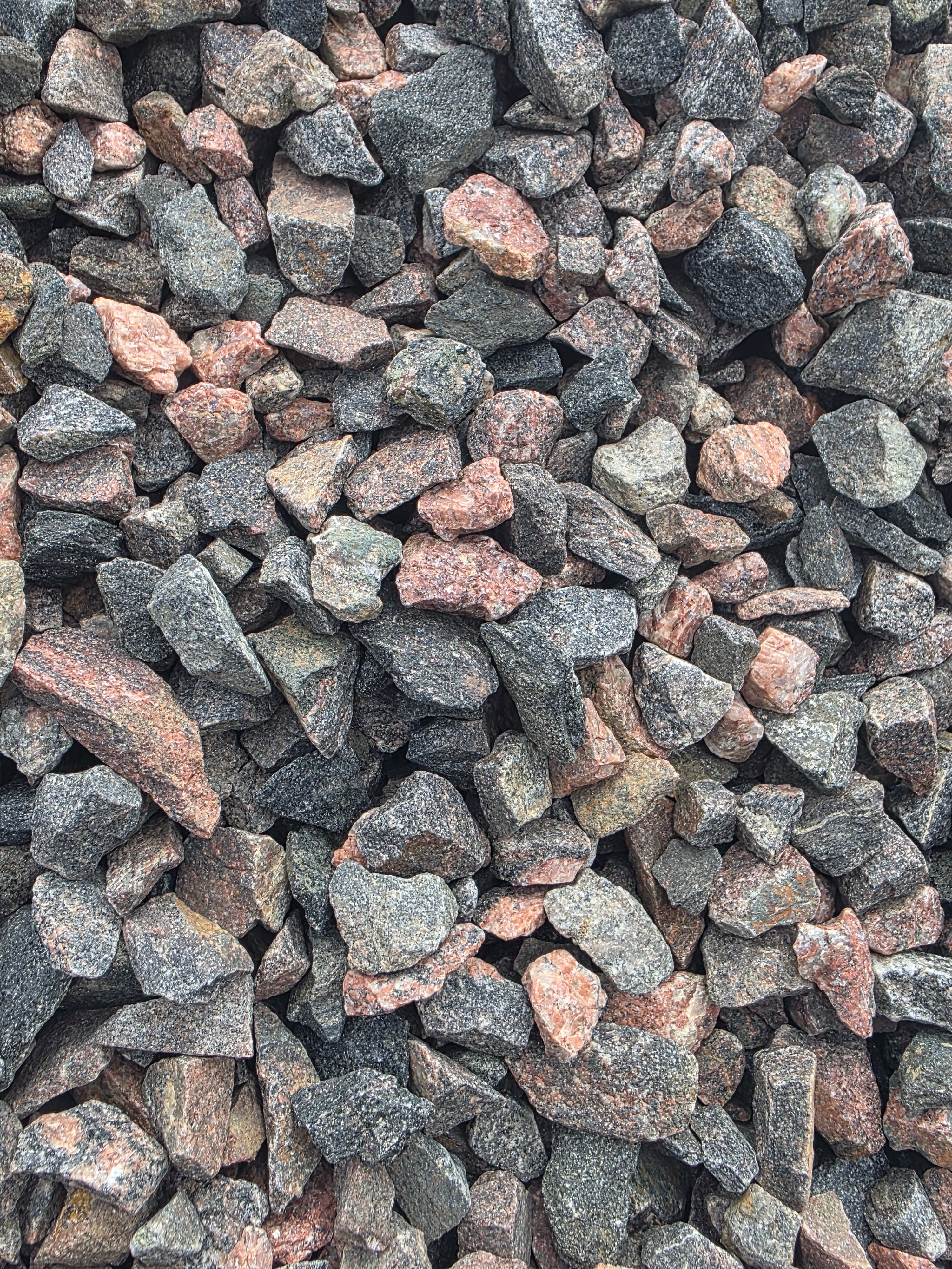 3/4 Mountain Granite - Per 1 Ton