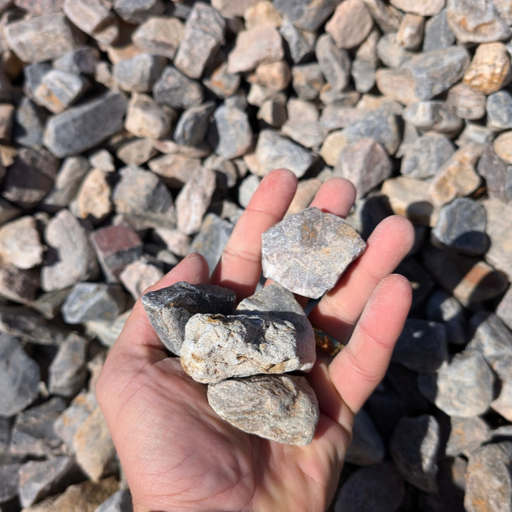 "1 ½” Black Granite, dark decorative rock for modern landscapes, 1 ton"
