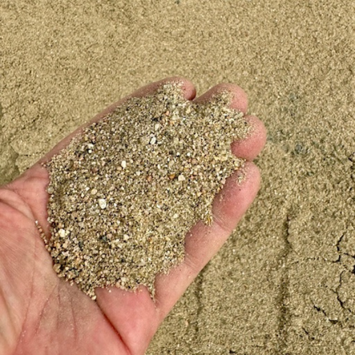 "Bunker Sand, fine light-colored sand for golf and landscaping, 1 ton"
