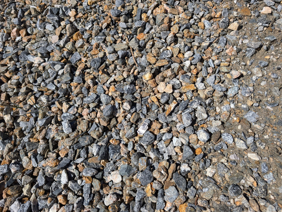 "Road Base Class 6, crushed aggregate material for compacted layers, 1 ton"
